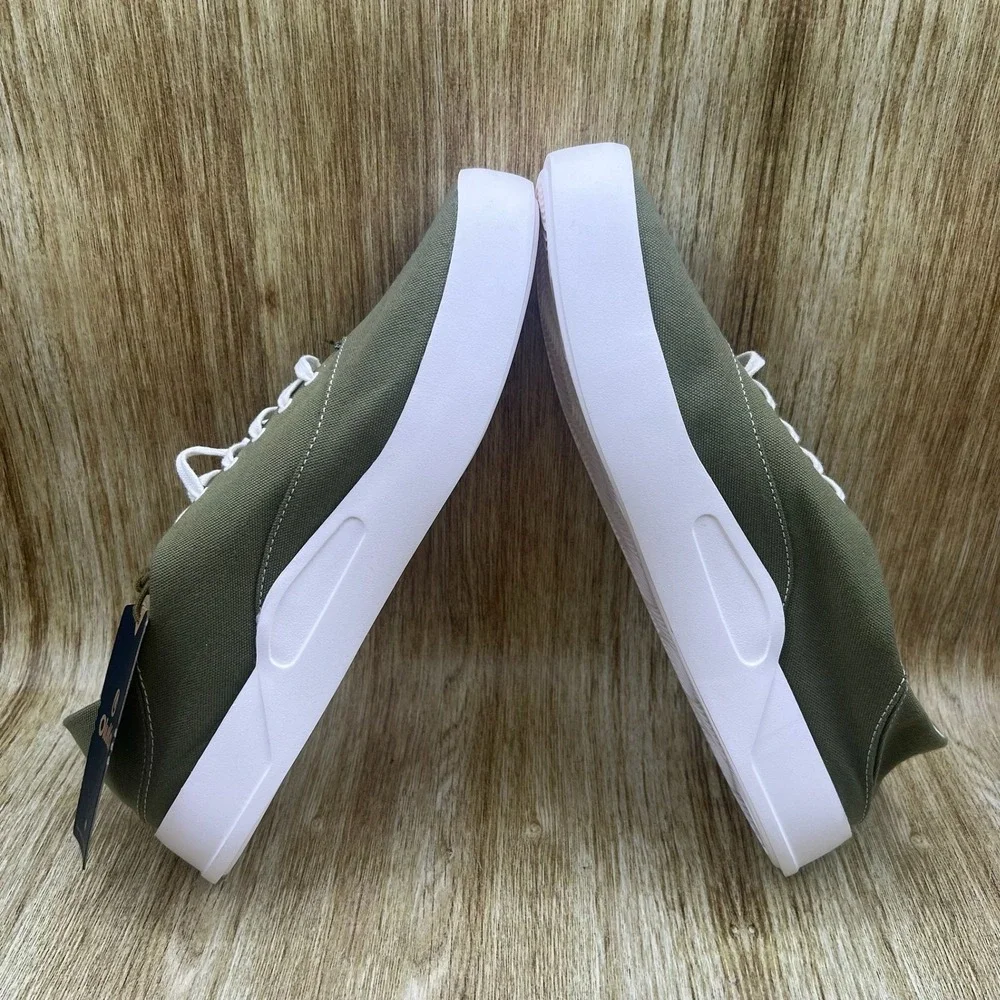 OluKai Tradewind Men's Size 9 Desert Moss Casual Lace Up Sneakers Shoes NEW